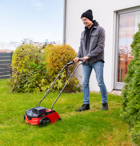 Аккумуляторный  аэратор-скарификатор Einhell GC-SC 36/31 Li-Solo (3420660)