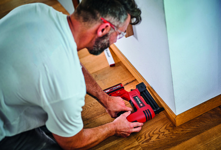 Аккумуляторный гвоздезабиватель Einhell TE-CN 18 Li - Solo (4257790)