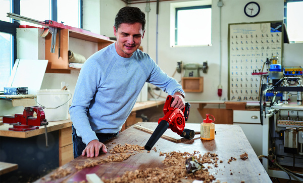 Аккумуляторная воздуходувка Einhell TE-CB 18/180 Li-Solo (3408001)